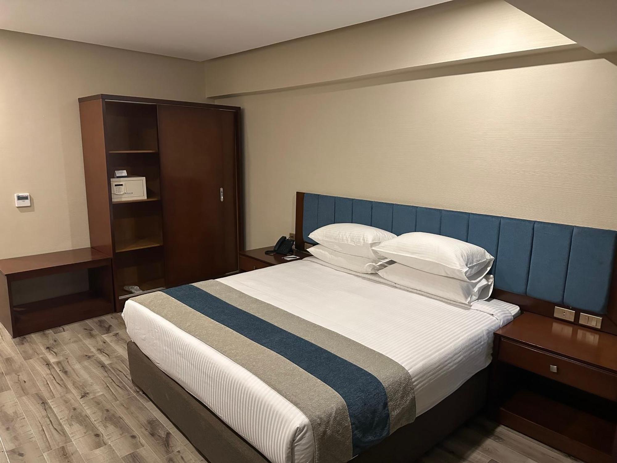 Stay Inn Pyramids Hotel Al Kawm al Akhdar Exterior photo