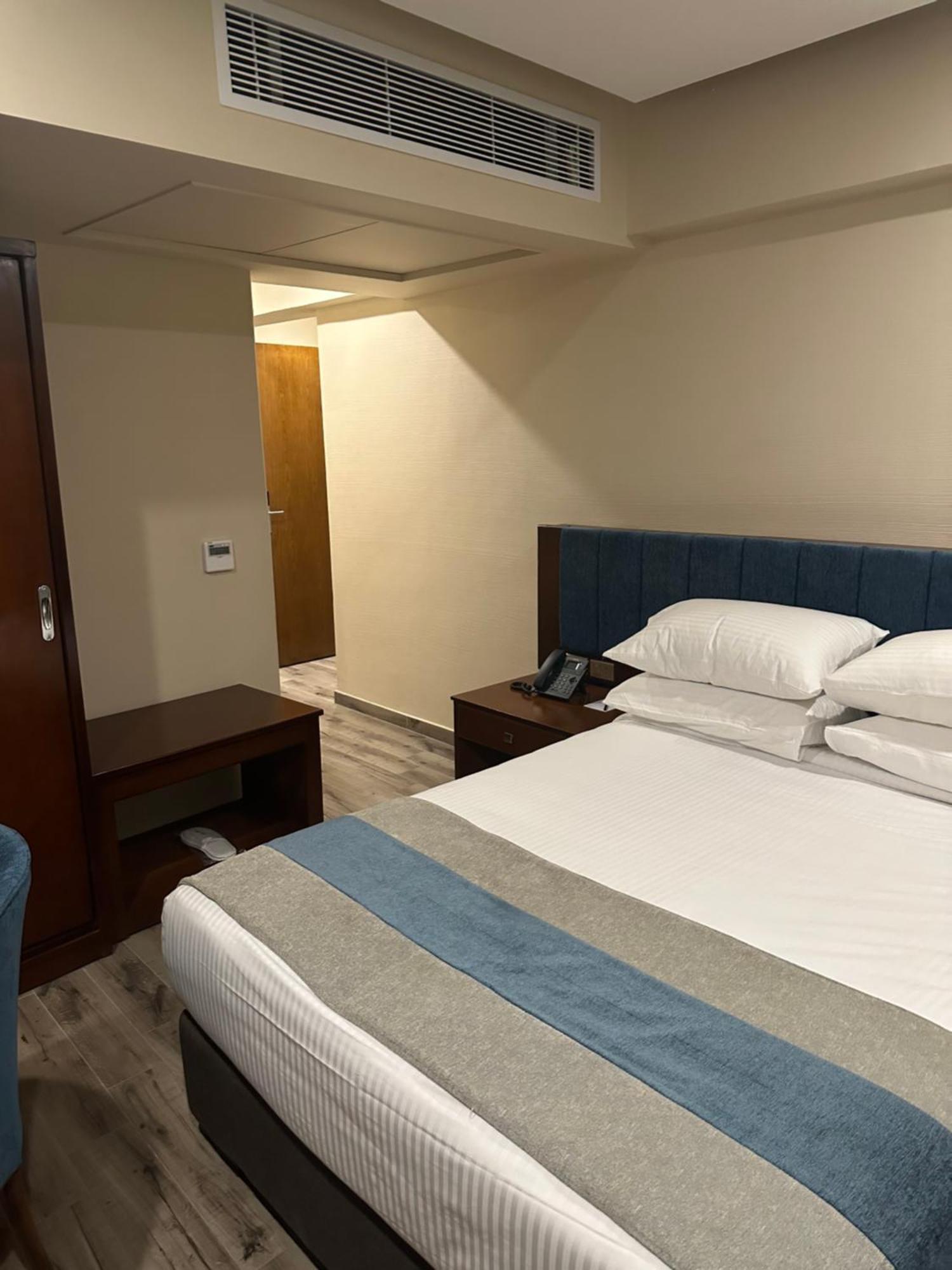 Stay Inn Pyramids Hotel Al Kawm al Akhdar Exterior photo